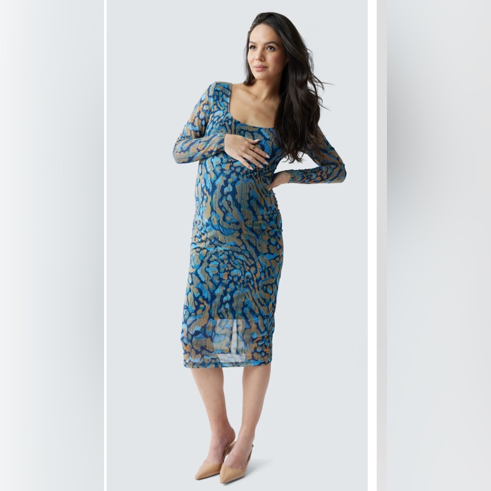 Ingrid & Isabel Mesh Maternity MIDI dress Medium